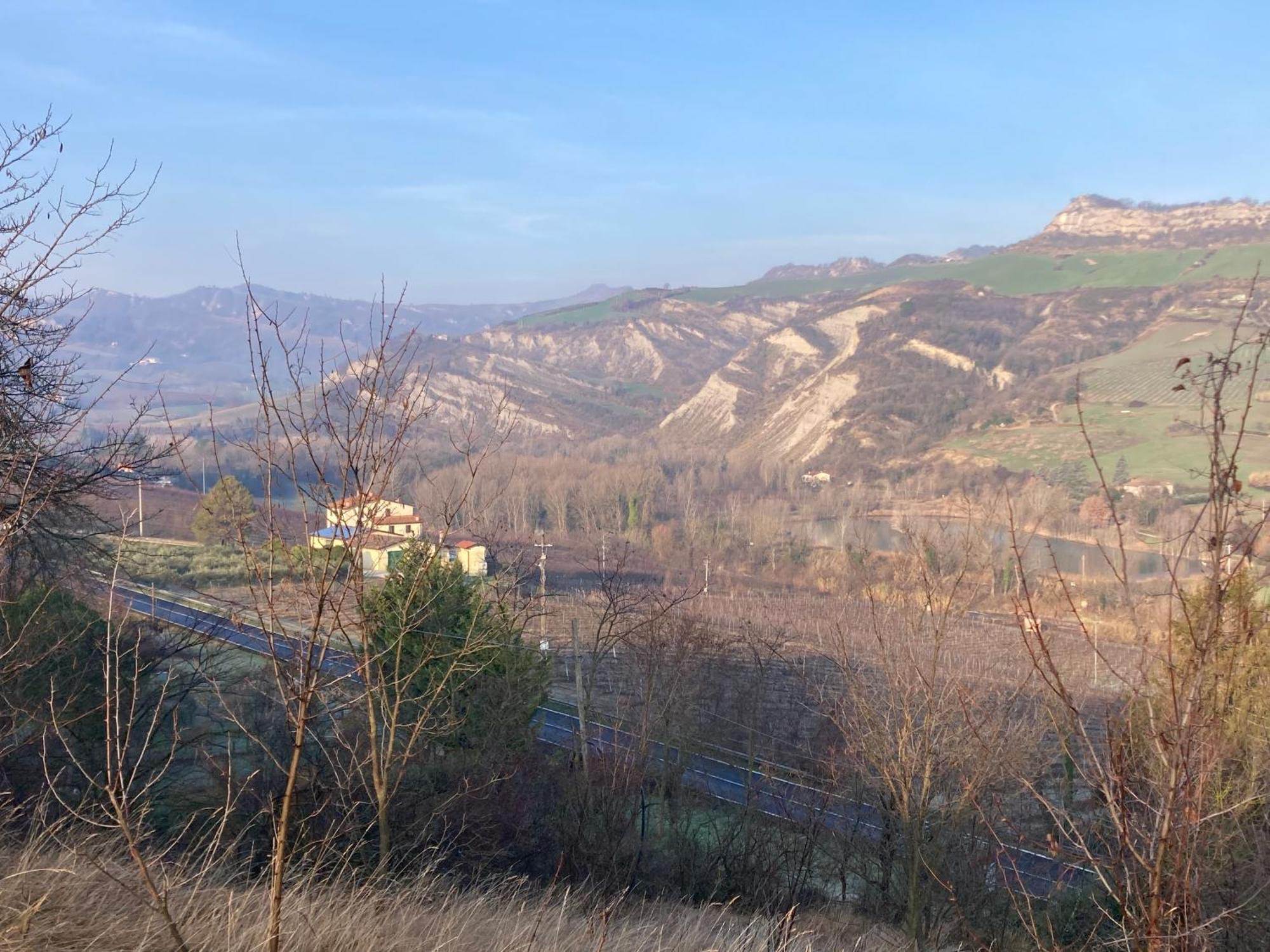 Ca' Vanello Borgo Tossignano Bagian luar foto
