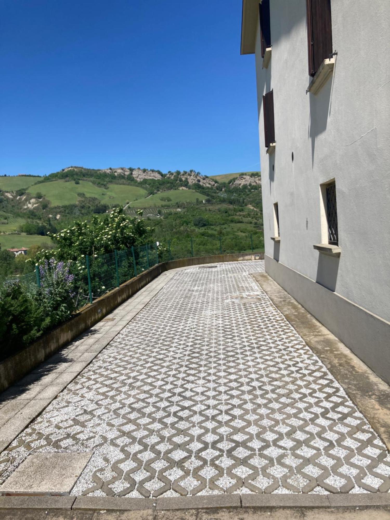 Ca' Vanello Borgo Tossignano Bagian luar foto